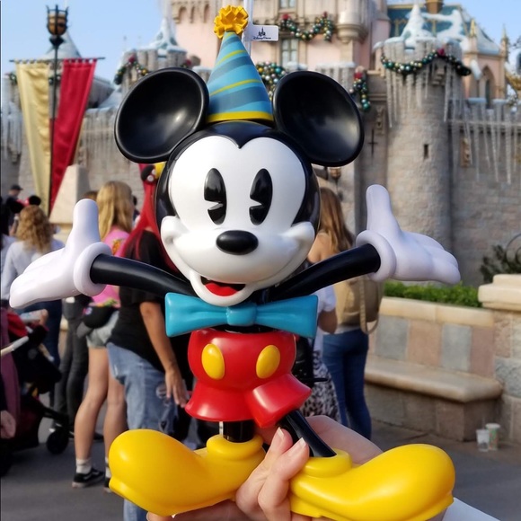 Disney Accessories - Limited Edition Mickey Mouse 90th Birthday Sipper